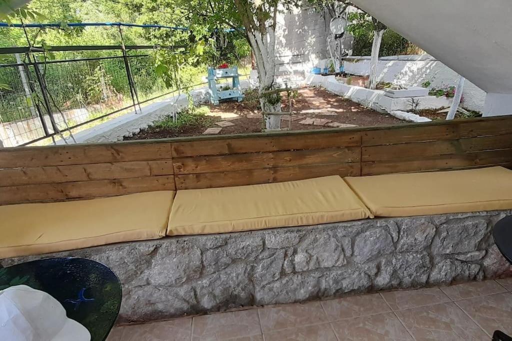 Το Σπίτι Της Ελένης Vlachia Exterior foto